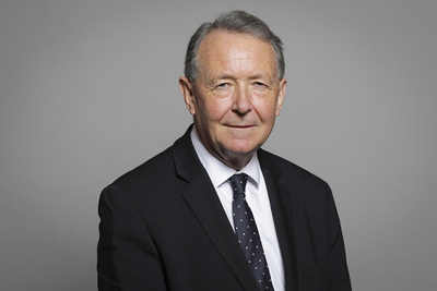 Official Portrait Of Lord Alton Of Liverpool Crop 1 2019 1200x800